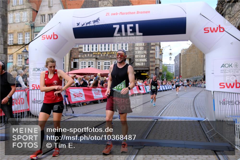 13.09.2026 - 21. swb-Marathon Bremen Tim E. http://msf.ph/oto/10368487 13.09.2026 13:05:31 Ziel 1336, 1822, 2297, 3196, 3365, 4025, 4729, 7102, 9273 meine-sportfotos.de