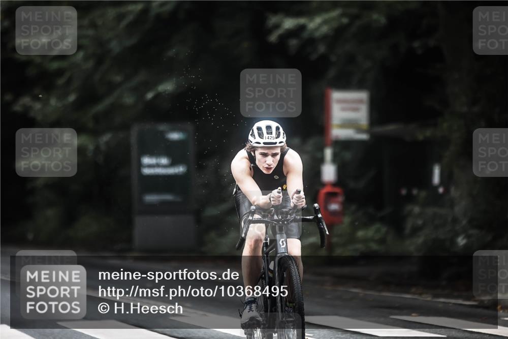 13.09.2026 - Stadtparktriathlon H.Heesch http://msf.ph/oto/10368495 13.09.2026 13:19:31 Radfahren 1334, 1347, 1355, 1356, 1364, 1374, 1388, 1429 meine-sportfotos.de