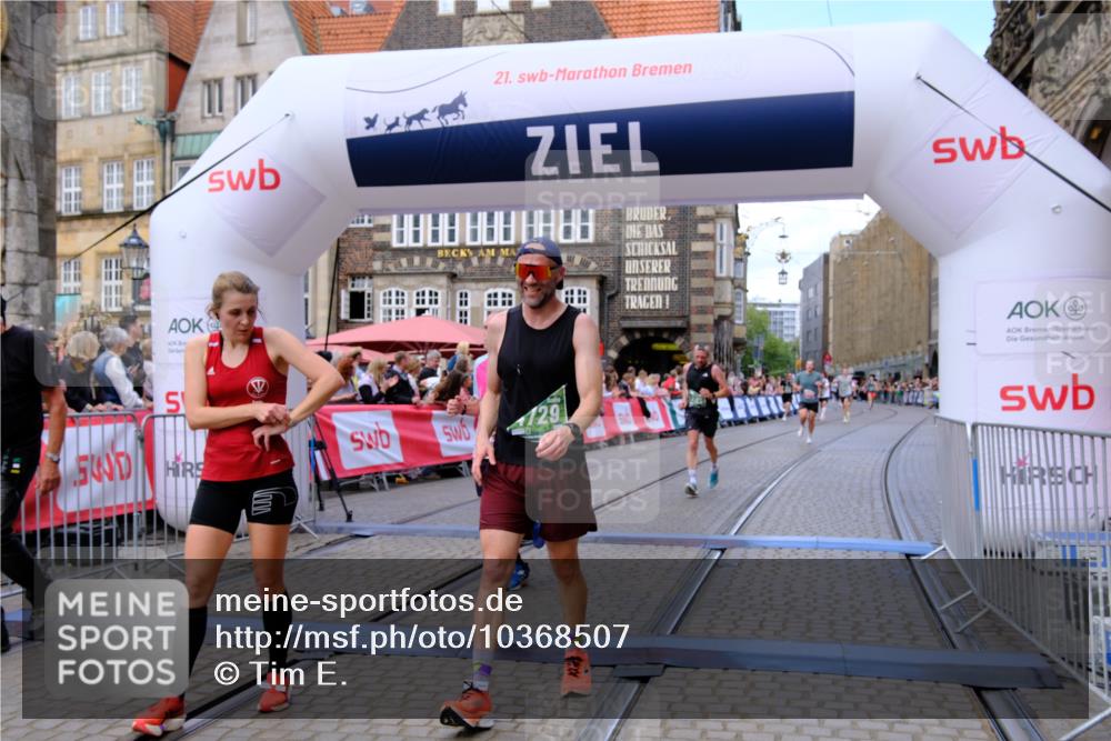 13.09.2026 - 21. swb-Marathon Bremen Tim E. http://msf.ph/oto/10368507 13.09.2026 13:05:31 Ziel 1336, 1822, 2297, 3196, 3365, 4025, 4729, 7102, 9273 meine-sportfotos.de