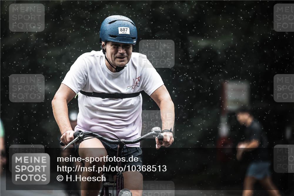 13.09.2026 - Stadtparktriathlon H.Heesch http://msf.ph/oto/10368513 13.09.2026 12:03:46 Radfahren 759, 887, 893, 914, 941, 996, 1008, 1053 meine-sportfotos.de