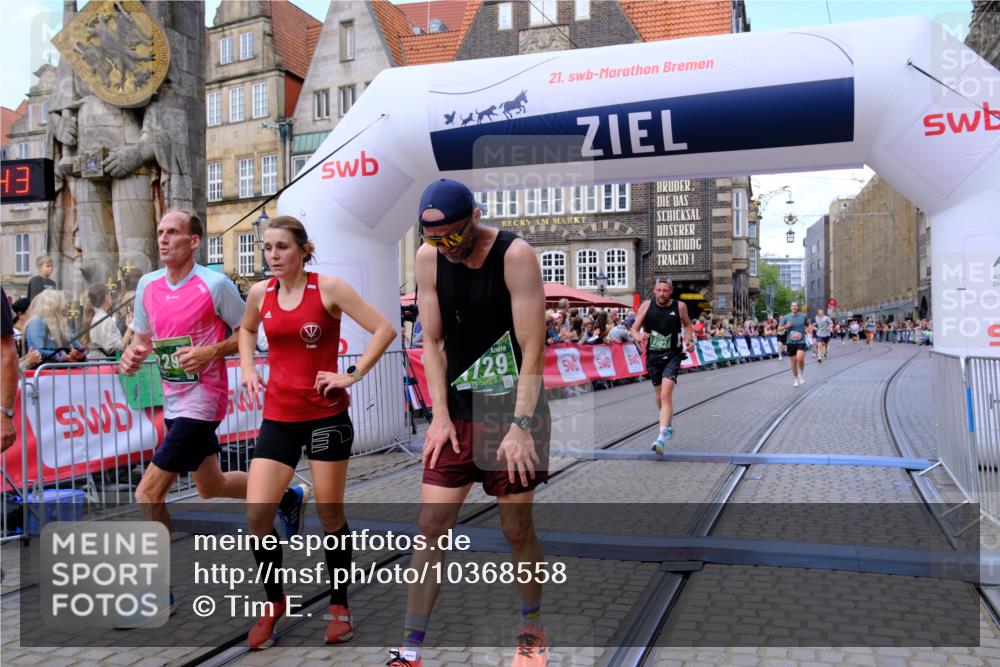13.09.2026 - 21. swb-Marathon Bremen Tim E. http://msf.ph/oto/10368558 13.09.2026 13:05:32 Ziel 439, 1336, 1822, 2297, 3196, 3365, 4025, 4729, 7102, 9273 meine-sportfotos.de