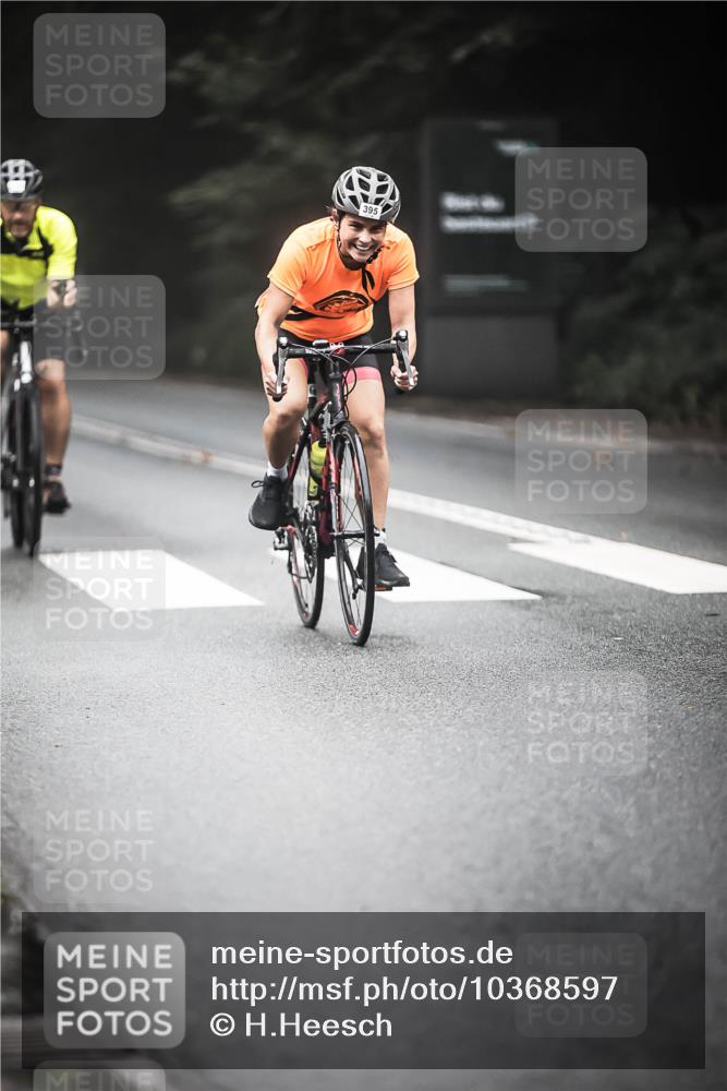 13.09.2026 - Stadtparktriathlon H.Heesch http://msf.ph/oto/10368597 13.09.2026 10:17:58 Radfahren 283, 316, 364, 395, 421 meine-sportfotos.de