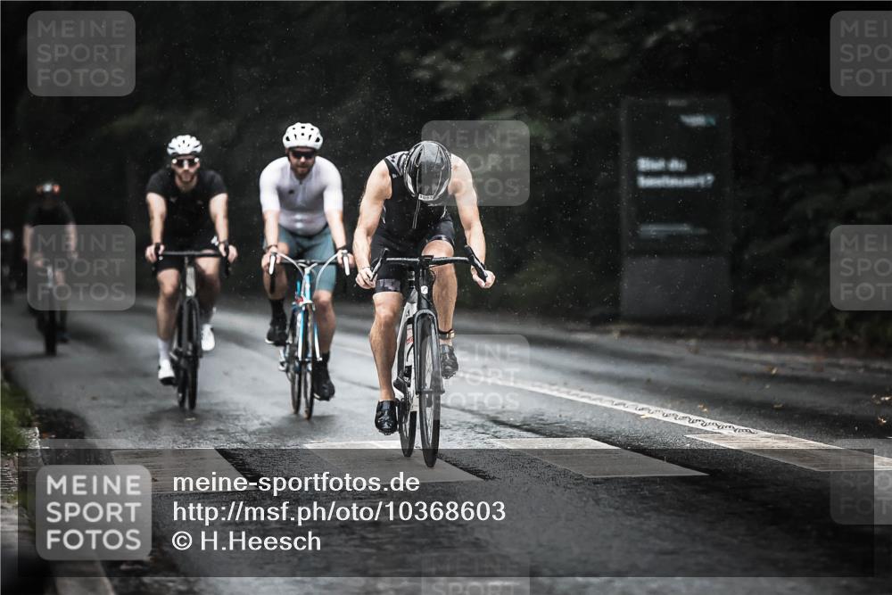 13.09.2026 - Stadtparktriathlon H.Heesch http://msf.ph/oto/10368603 13.09.2026 12:03:51 Radfahren 865, 873, 887, 893, 914, 1008, 1030, 1053 meine-sportfotos.de