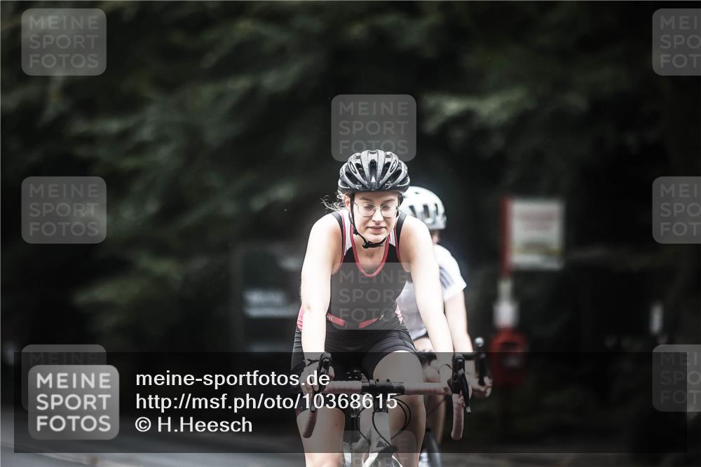 13.09.2026 - Stadtparktriathlon H.Heesch http://msf.ph/oto/10368615 13.09.2026 13:19:43 Radfahren 1348, 1373, 1409, 1425, 1448 meine-sportfotos.de