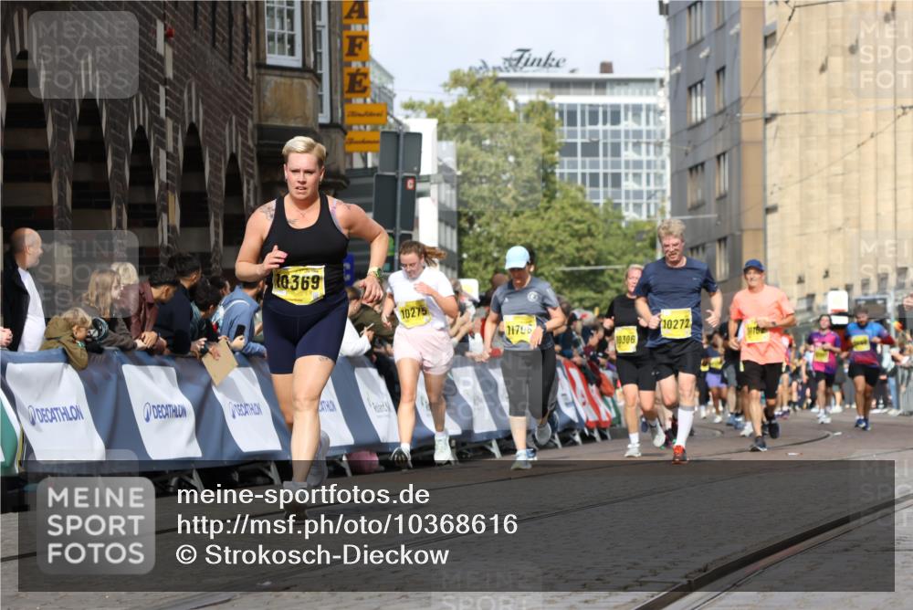 13.09.2026 - 21. swb-Marathon Bremen Strokosch-Dieckow http://msf.ph/oto/10368616 13.09.2026 11:00:41 Ziel 10144, 10677, 10801, 10810, 11016, 11045, 11126, 11129, 11547, 11623, 12018, 12105, 12106, 12190, 12291, 12352, 12394, 12530, 12531, 10093, 10367, 10368, 10753, 10857, 11055, 11247, 11343, 11359, 11475, 11728, 11797, 11804, 11819, 11959, 12006, 12116, 12397, 12428 meine-sportfotos.de