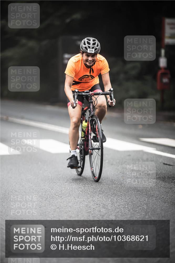 13.09.2026 - Stadtparktriathlon H.Heesch http://msf.ph/oto/10368621 13.09.2026 10:17:58 Radfahren 283, 316, 364, 395, 421 meine-sportfotos.de