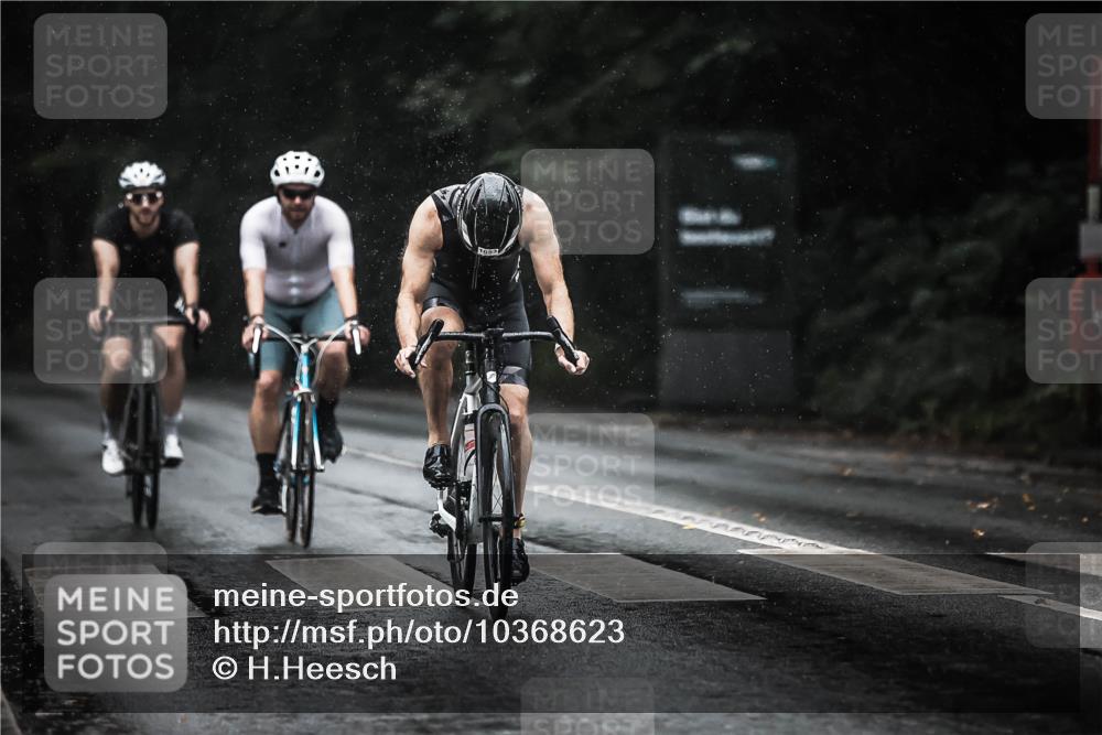 13.09.2026 - Stadtparktriathlon H.Heesch http://msf.ph/oto/10368623 13.09.2026 12:03:51 Radfahren 865, 873, 887, 893, 914, 1008, 1030, 1053 meine-sportfotos.de