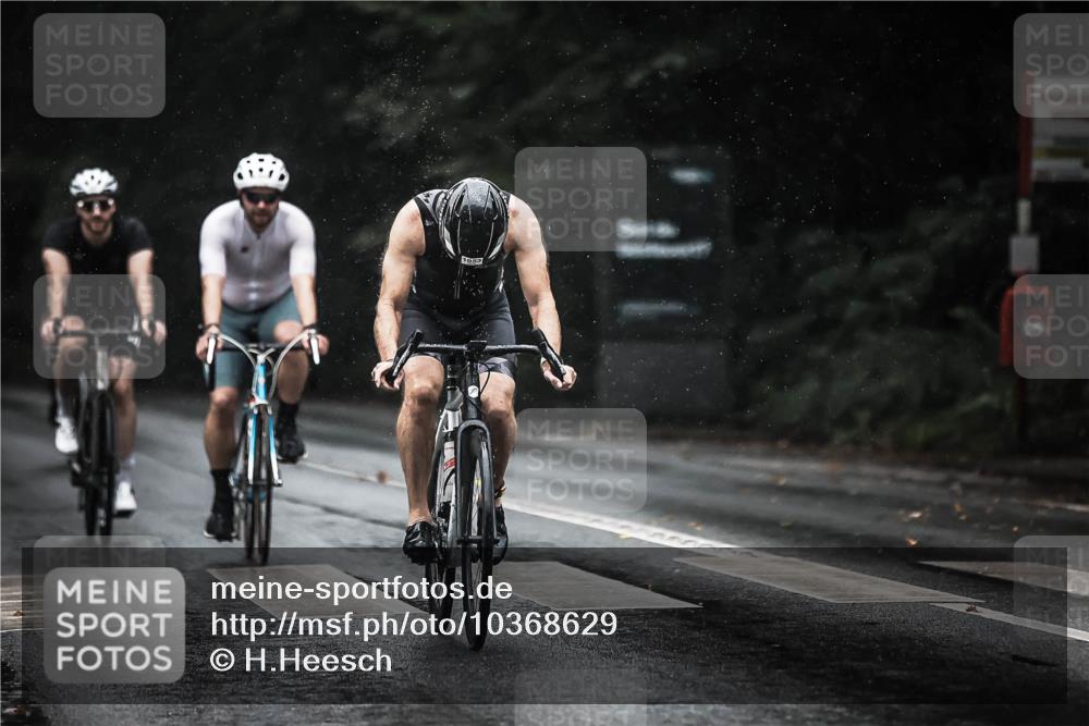 13.09.2026 - Stadtparktriathlon H.Heesch http://msf.ph/oto/10368629 13.09.2026 12:03:51 Radfahren 865, 873, 887, 893, 914, 1008, 1030, 1053 meine-sportfotos.de