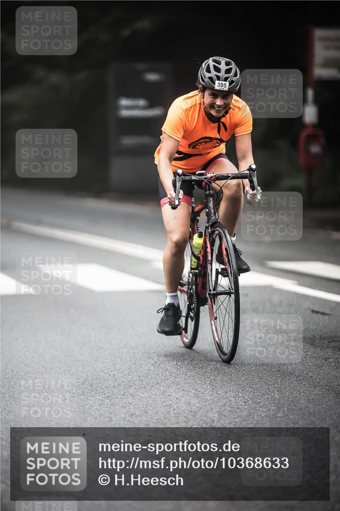 13.09.2026 - Stadtparktriathlon H.Heesch http://msf.ph/oto/10368633 13.09.2026 10:17:58 Radfahren 283, 316, 364, 395, 421 meine-sportfotos.de