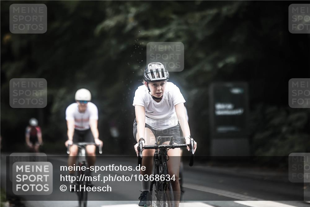 13.09.2026 - Stadtparktriathlon H.Heesch http://msf.ph/oto/10368634 13.09.2026 13:19:45 Radfahren 1348, 1373, 1409, 1425, 1448, 1458 meine-sportfotos.de