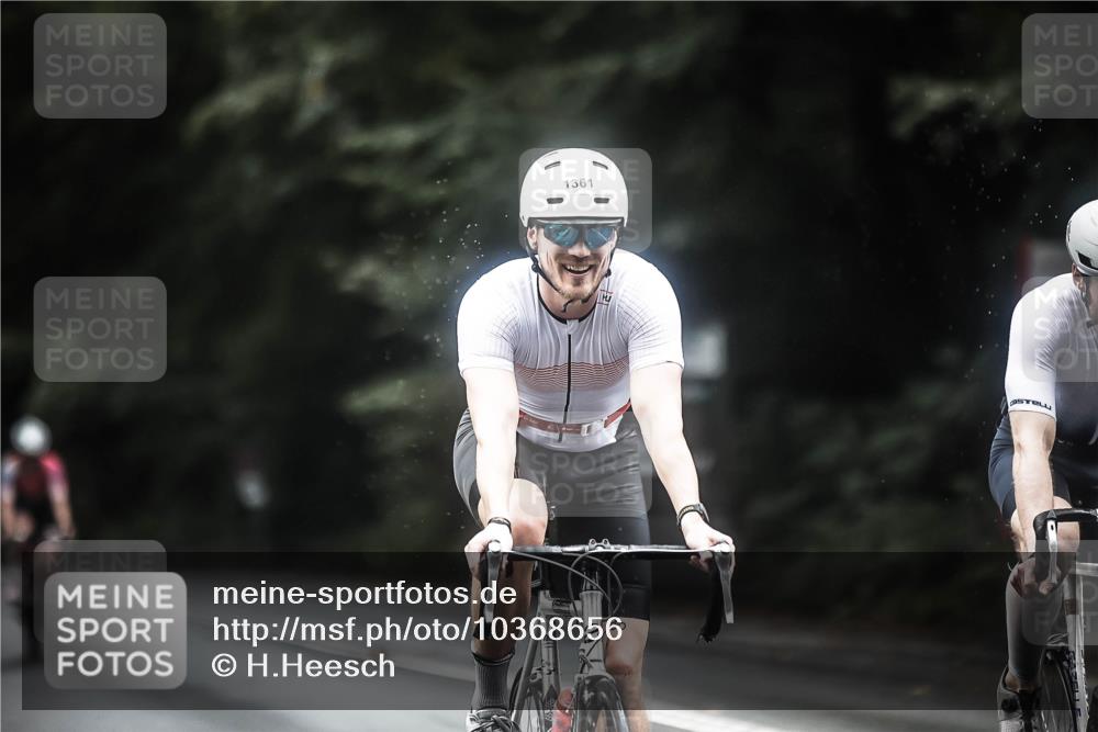 13.09.2026 - Stadtparktriathlon H.Heesch http://msf.ph/oto/10368656 13.09.2026 13:19:47 Radfahren 1348, 1373, 1409, 1425, 1448, 1458, 1512 meine-sportfotos.de