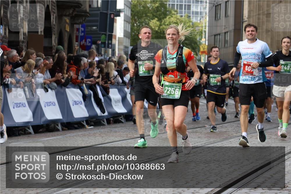 13.09.2026 - 21. swb-Marathon Bremen Strokosch-Dieckow http://msf.ph/oto/10368663 13.09.2026 13:36:02 Ziel 156, 318, 532, 607, 3087, 3226, 3485, 3704, 3780, 3857, 4048, 4326, 5071, 5308, 5381, 5467, 5468, 5584, 5586, 5661, 6465, 6466, 6644, 6649, 6724, 7235, 7597, 7675, 7691, 7700, 8335, 8705, 8816, 9784, 9862, 9892, 9912, 13121, 13213, 563, 1072, 1867, 2339, 2931, 2949, 3224, 3291, 3489, 4989, 5259, 5800, 6642, 6778, 6982, 7256, 7379, 7865, 8275, 8488, 8511, 8731, 8941, 9026, 9076, 9226, 9497, 9564, 13238 meine-sportfotos.de