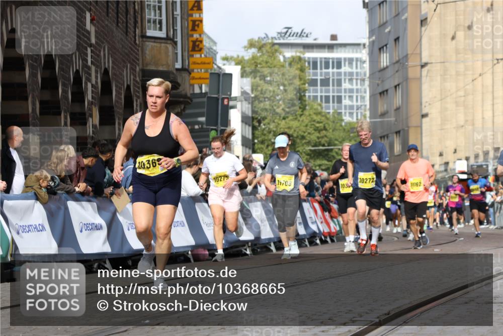 13.09.2026 - 21. swb-Marathon Bremen Strokosch-Dieckow http://msf.ph/oto/10368665 13.09.2026 11:00:41 Ziel 10144, 10677, 10801, 10810, 11016, 11045, 11126, 11129, 11547, 11623, 12018, 12105, 12106, 12190, 12291, 12352, 12394, 12530, 12531, 10093, 10367, 10368, 10753, 10857, 11055, 11247, 11343, 11359, 11475, 11728, 11797, 11804, 11819, 11959, 12006, 12116, 12397, 12428 meine-sportfotos.de
