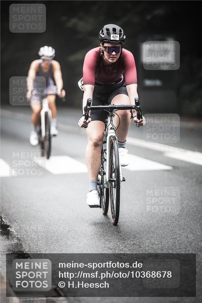 13.09.2026 - Stadtparktriathlon H.Heesch http://msf.ph/oto/10368678 13.09.2026 10:18:00 Radfahren 283, 316, 364, 395, 421 meine-sportfotos.de