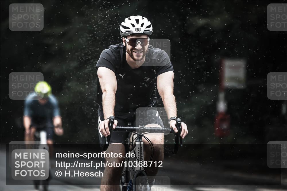 13.09.2026 - Stadtparktriathlon H.Heesch http://msf.ph/oto/10368712 13.09.2026 12:03:53 Radfahren 865, 873, 893, 1008, 1030, 1053 meine-sportfotos.de
