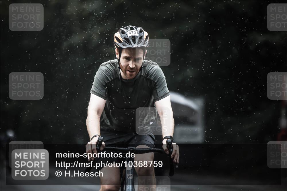 13.09.2026 - Stadtparktriathlon H.Heesch http://msf.ph/oto/10368759 13.09.2026 12:03:56 Radfahren 833, 865, 873, 958, 1008, 1030, 1053 meine-sportfotos.de