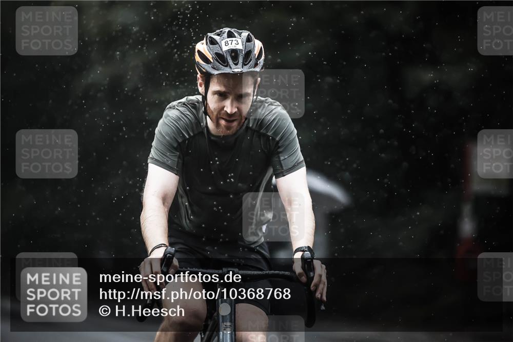 13.09.2026 - Stadtparktriathlon H.Heesch http://msf.ph/oto/10368768 13.09.2026 12:03:56 Radfahren 833, 865, 873, 958, 1008, 1030, 1053 meine-sportfotos.de