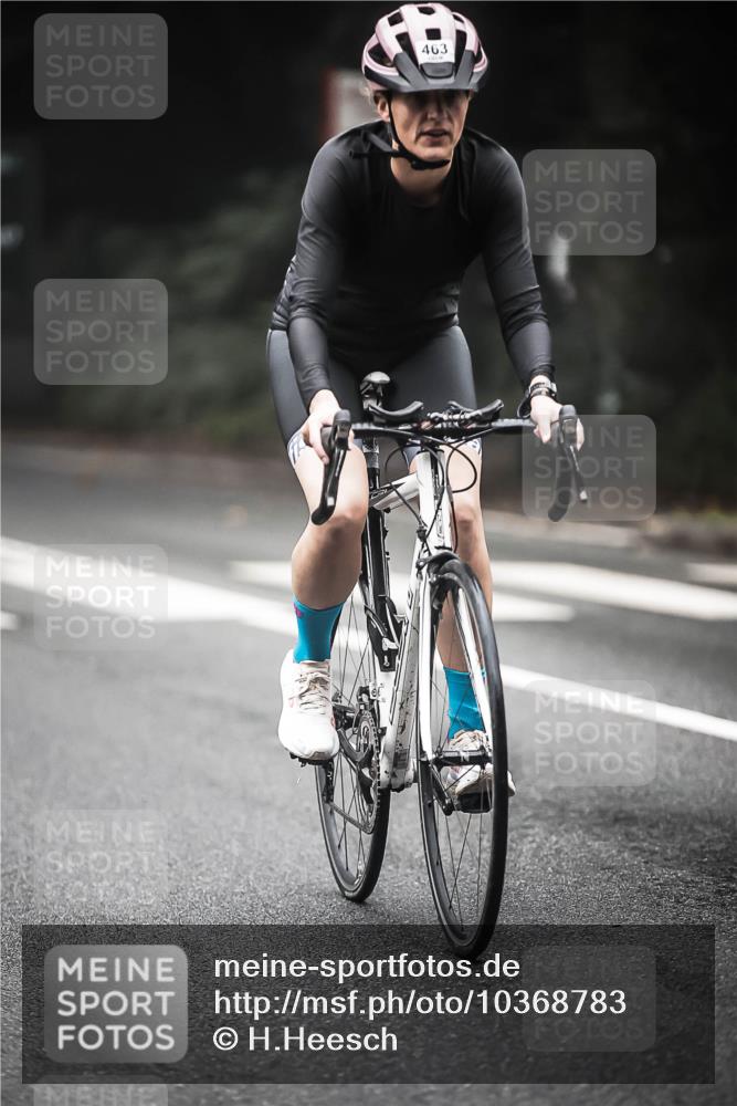 13.09.2026 - Stadtparktriathlon H.Heesch http://msf.ph/oto/10368783 13.09.2026 10:18:09 Radfahren 210, 459, 463 meine-sportfotos.de