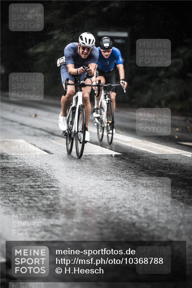 13.09.2026 - Stadtparktriathlon H.Heesch http://msf.ph/oto/10368788 13.09.2026 12:04:00 Radfahren 833, 836, 873, 958, 1030, 1060 meine-sportfotos.de