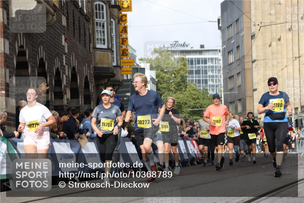 13.09.2026 - 21. swb-Marathon Bremen Strokosch-Dieckow http://msf.ph/oto/10368789 13.09.2026 11:00:43 Ziel 10144, 10369, 10677, 10801, 10810, 11016, 11045, 11126, 11129, 11547, 11623, 11769, 12018, 12105, 12106, 12190, 12291, 12394, 12530, 12531, 10093, 10367, 10368, 10753, 10857, 11055, 11247, 11359, 11540, 11728, 11797, 11804, 11819, 11959, 12006, 12116, 12397, 12428 meine-sportfotos.de