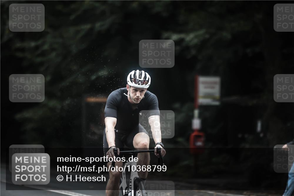 13.09.2026 - Stadtparktriathlon H.Heesch http://msf.ph/oto/10368799 13.09.2026 13:20:06 Radfahren 1339, 1340, 1352, 1507 meine-sportfotos.de