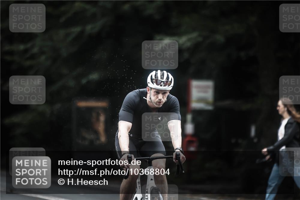 13.09.2026 - Stadtparktriathlon H.Heesch http://msf.ph/oto/10368804 13.09.2026 13:20:06 Radfahren 1339, 1340, 1352, 1507 meine-sportfotos.de