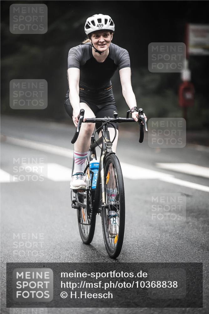 13.09.2026 - Stadtparktriathlon H.Heesch http://msf.ph/oto/10368838 13.09.2026 10:18:12 Radfahren 210, 311, 459, 463 meine-sportfotos.de