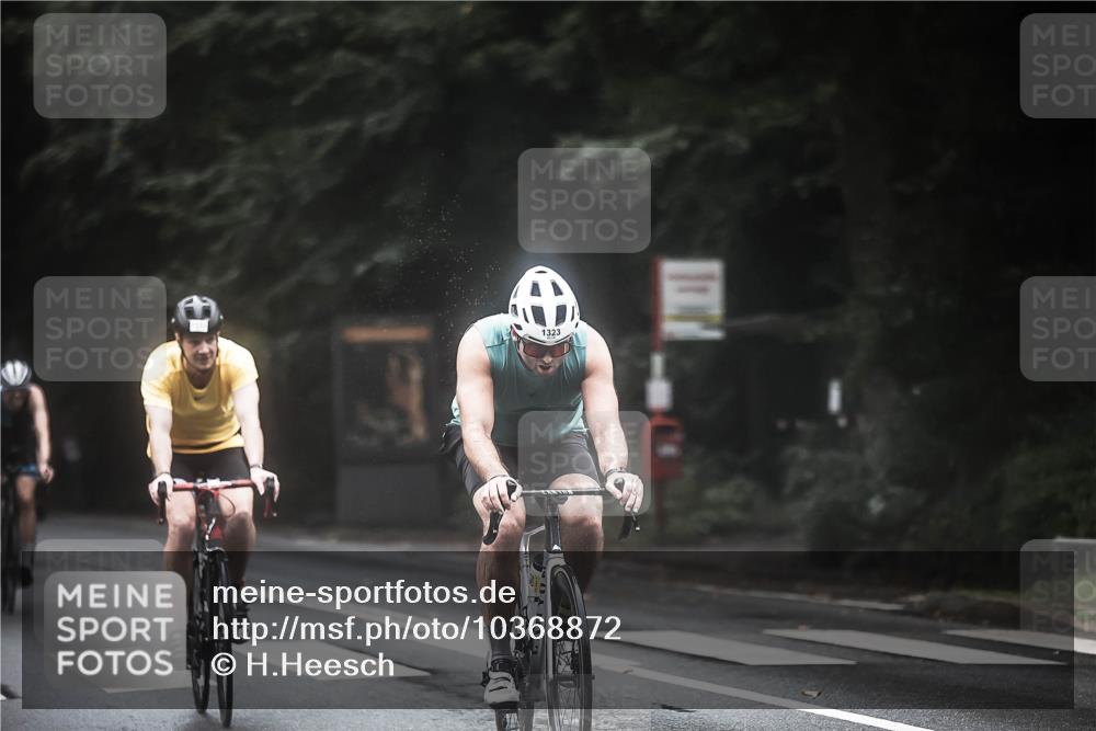 13.09.2026 - Stadtparktriathlon H.Heesch http://msf.ph/oto/10368872 13.09.2026 13:20:35 Radfahren 1293, 1322, 1323, 1333, 1401, 1430, 1467, 1505 meine-sportfotos.de