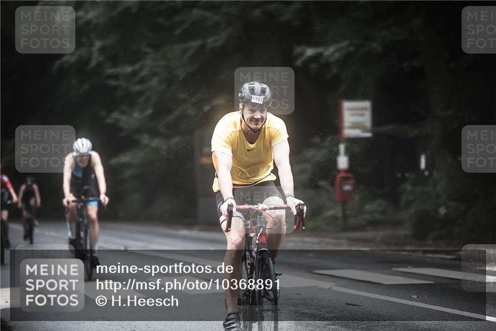 13.09.2026 - Stadtparktriathlon H.Heesch http://msf.ph/oto/10368891 13.09.2026 13:20:36 Radfahren 1293, 1322, 1323, 1333, 1401, 1430, 1467, 1505 meine-sportfotos.de