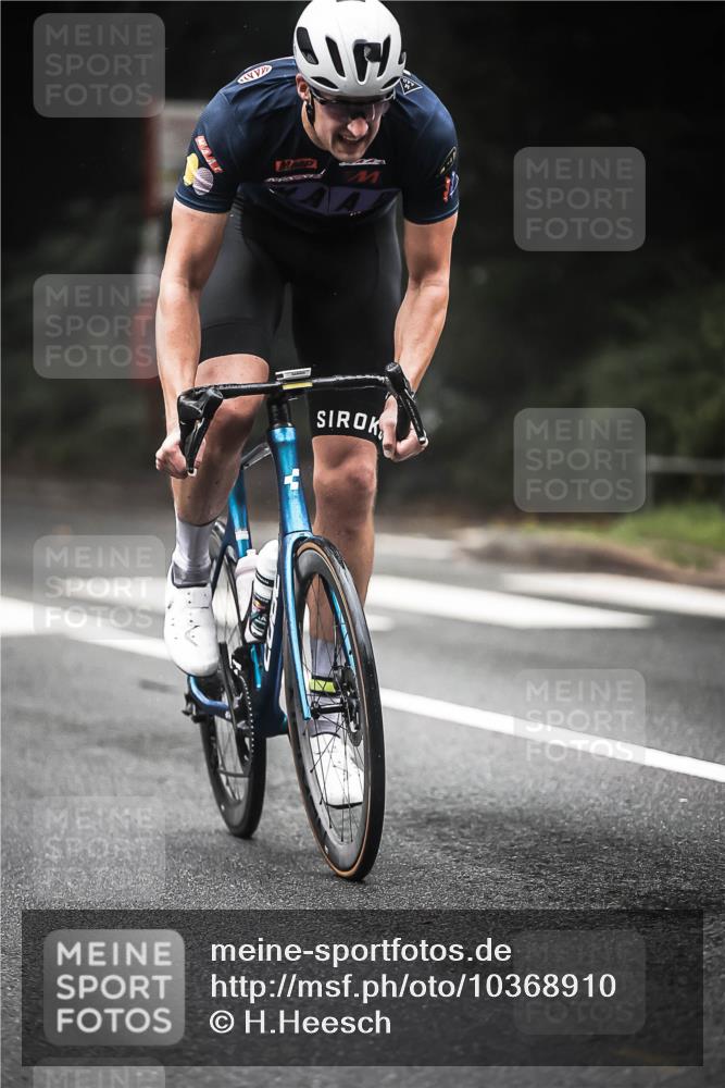 13.09.2026 - Stadtparktriathlon H.Heesch http://msf.ph/oto/10368910 13.09.2026 10:18:17 Radfahren 210, 261, 311, 459 meine-sportfotos.de