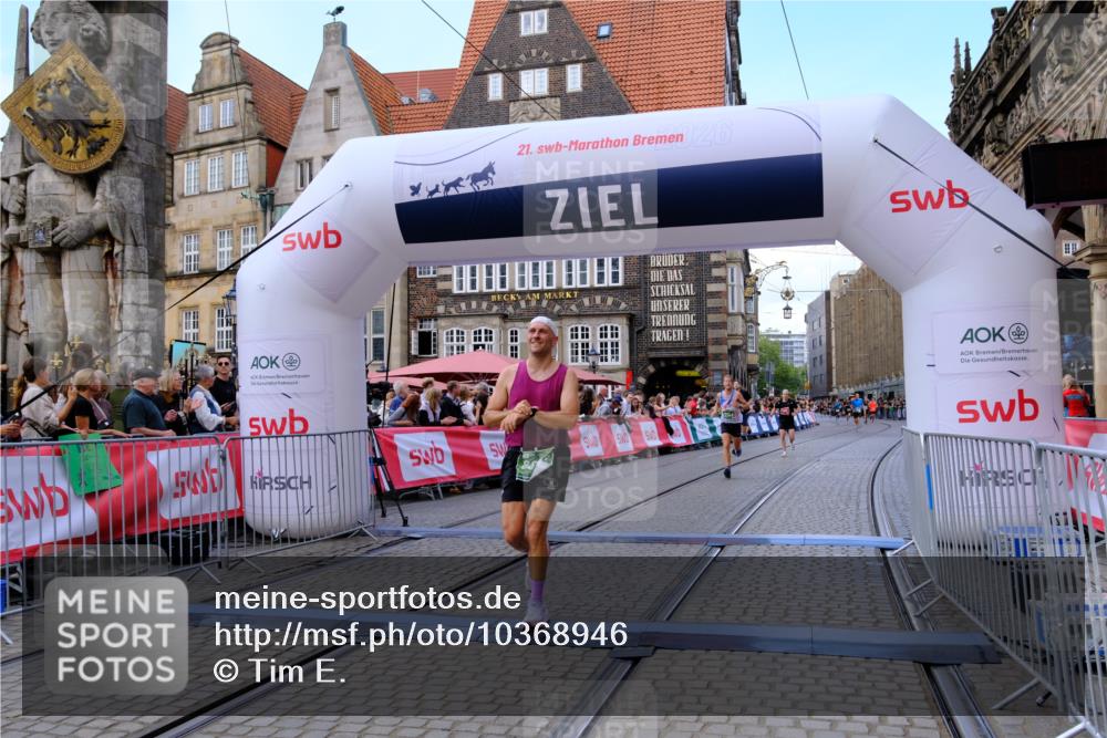 13.09.2026 - 21. swb-Marathon Bremen Tim E. http://msf.ph/oto/10368946 13.09.2026 13:06:46 Ziel 474, 508, 1770, 1921, 2832, 4777, 7590, 8621, 9934, 13148 meine-sportfotos.de