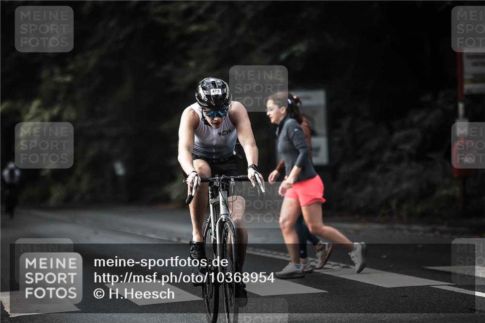 13.09.2026 - Stadtparktriathlon H.Heesch http://msf.ph/oto/10368954 13.09.2026 10:47:07 Radfahren 430, 472, 473, 520, 572 meine-sportfotos.de