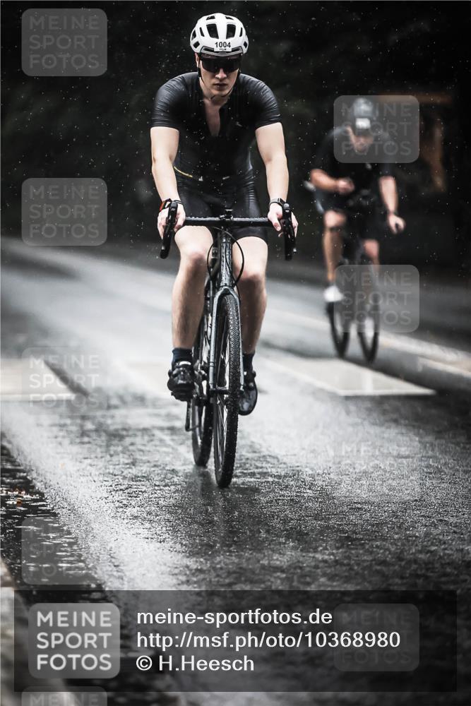 13.09.2026 - Stadtparktriathlon H.Heesch http://msf.ph/oto/10368980 13.09.2026 12:04:08 Radfahren 762, 836, 916, 972, 1004, 1048, 1060 meine-sportfotos.de