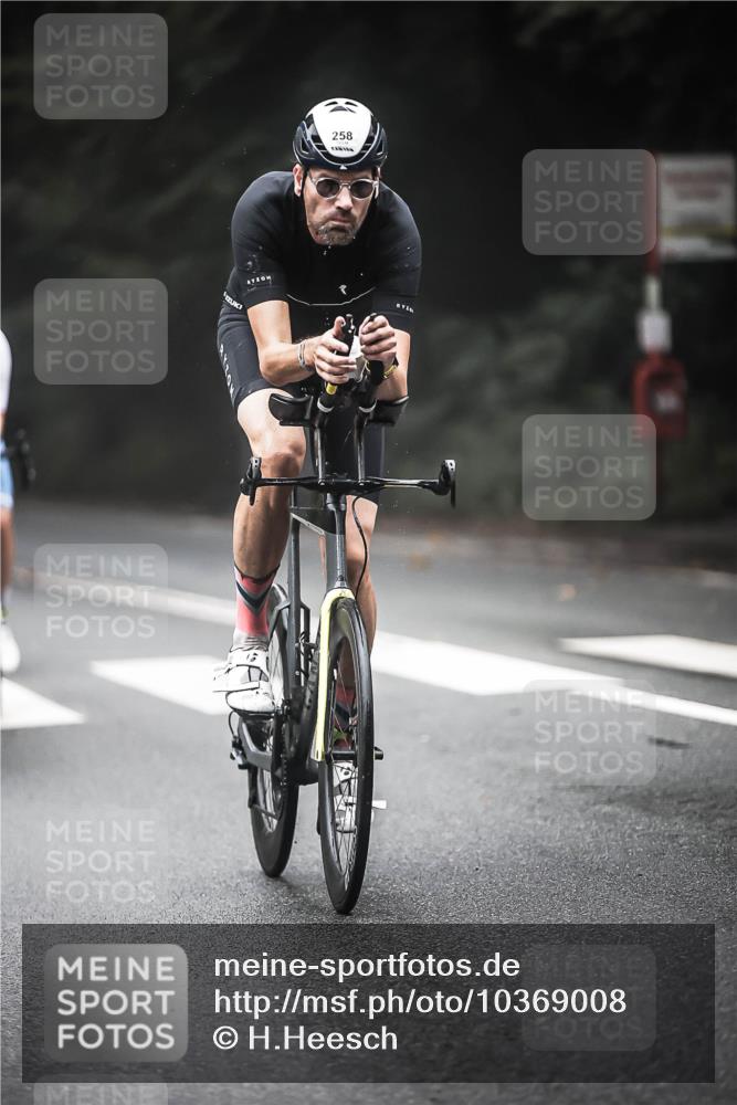 13.09.2026 - Stadtparktriathlon H.Heesch http://msf.ph/oto/10369008 13.09.2026 10:18:25 Radfahren 212, 251, 258, 261, 276, 279, 359, 389 meine-sportfotos.de
