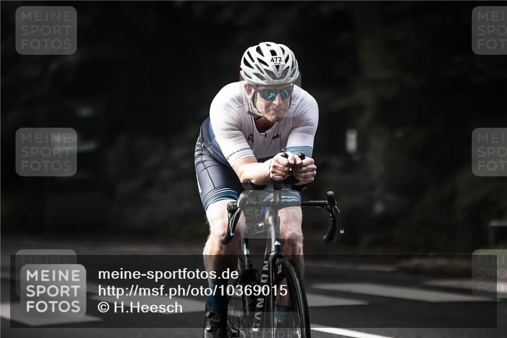 13.09.2026 - Stadtparktriathlon H.Heesch http://msf.ph/oto/10369015 13.09.2026 10:47:13 Radfahren 376, 472, 473 meine-sportfotos.de