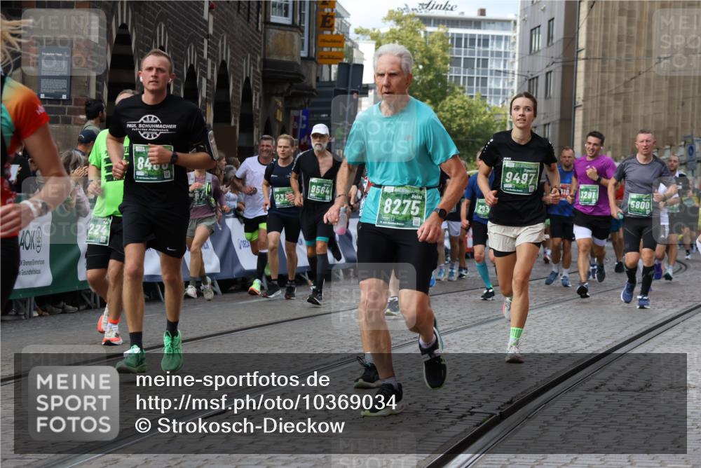 13.09.2026 - 21. swb-Marathon Bremen Strokosch-Dieckow http://msf.ph/oto/10369034 13.09.2026 13:36:05 Ziel 156, 318, 532, 607, 3056, 3087, 3226, 3485, 3704, 3780, 3857, 4048, 5071, 5157, 5308, 5381, 5467, 5468, 5584, 5586, 6465, 6466, 6644, 6649, 6724, 7036, 7235, 7385, 7597, 7675, 7691, 7700, 8335, 8705, 8816, 9784, 9862, 9892, 9912, 13121, 13213, 1072, 2339, 2931, 2949, 3224, 3291, 3591, 4643, 4989, 5259, 5800, 6642, 6778, 7379, 7865, 8275, 8488, 8511, 8731, 8941, 9026, 9076, 9226, 9497, 9564, 13038, 13238 meine-sportfotos.de