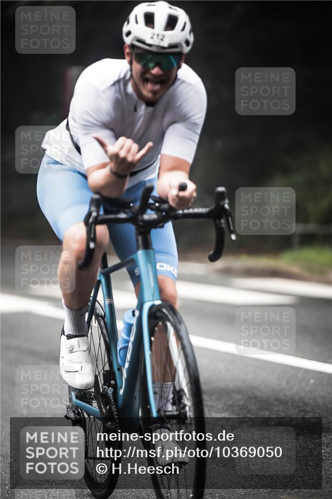 13.09.2026 - Stadtparktriathlon H.Heesch http://msf.ph/oto/10369050 13.09.2026 10:18:26 Radfahren 212, 251, 258, 261, 276, 279, 359, 389 meine-sportfotos.de