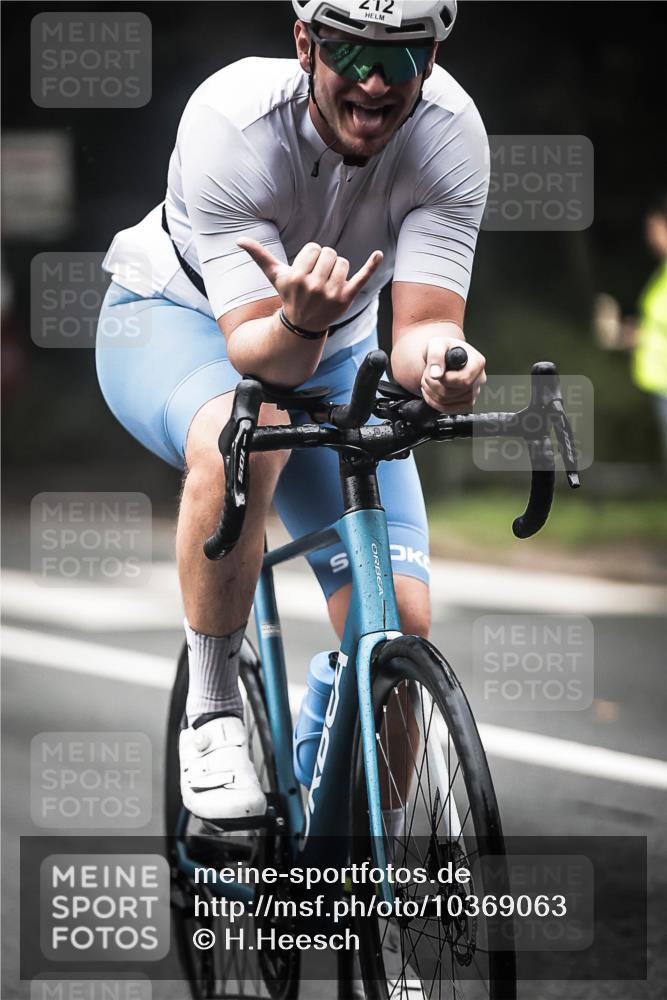 13.09.2026 - Stadtparktriathlon H.Heesch http://msf.ph/oto/10369063 13.09.2026 10:18:26 Radfahren 212, 251, 258, 261, 276, 279, 359, 389 meine-sportfotos.de