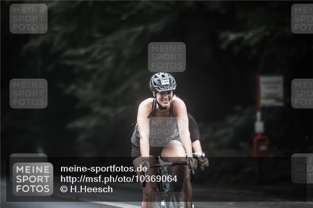 13.09.2026 - Stadtparktriathlon H.Heesch http://msf.ph/oto/10369064 13.09.2026 13:20:54 Radfahren 1218, 1346, 1377, 1378, 1420, 1433, 1436, 1444 meine-sportfotos.de