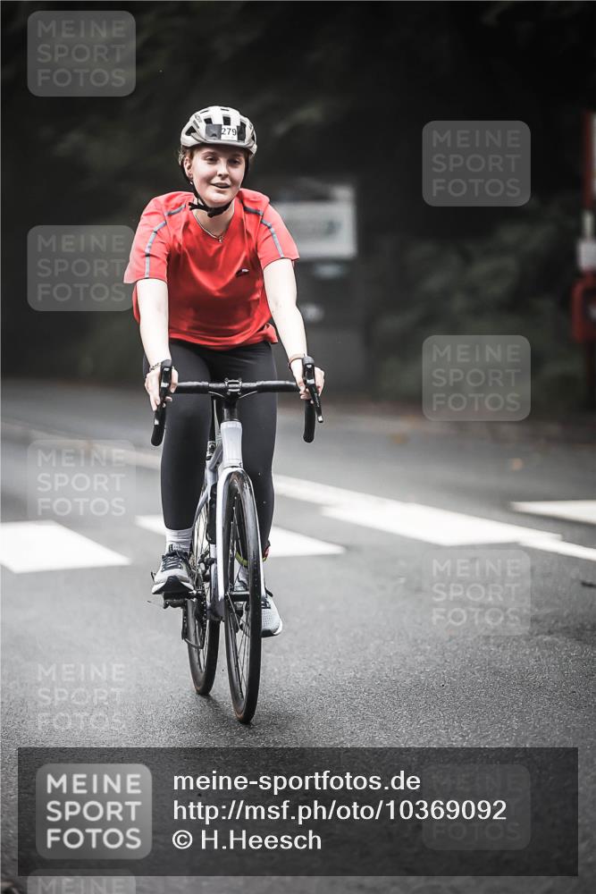 13.09.2026 - Stadtparktriathlon H.Heesch http://msf.ph/oto/10369092 13.09.2026 10:18:28 Radfahren 212, 251, 258, 276, 279, 359, 389 meine-sportfotos.de