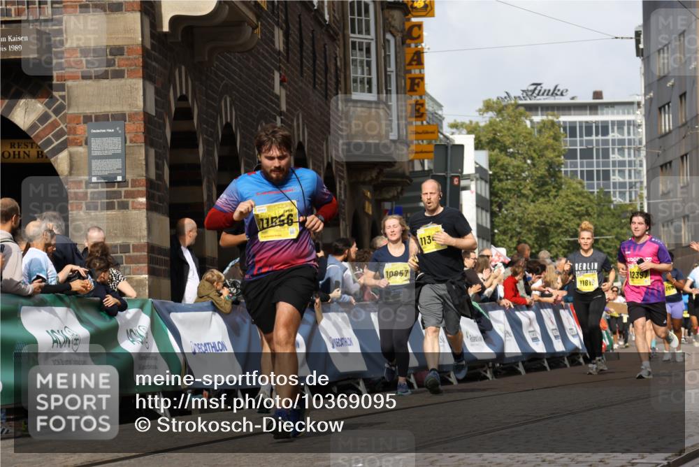 13.09.2026 - 21. swb-Marathon Bremen Strokosch-Dieckow http://msf.ph/oto/10369095 13.09.2026 11:00:51 Ziel 10263, 10272, 10275, 10306, 10369, 10677, 10801, 11045, 11126, 11129, 11162, 11180, 11687, 11708, 11769, 11838, 12018, 12291, 12394, 12430, 12530, 12531, 10093, 10428, 10639, 10753, 11049, 11116, 11247, 11359, 11540, 11728, 11850, 12085, 12116, 12428 meine-sportfotos.de