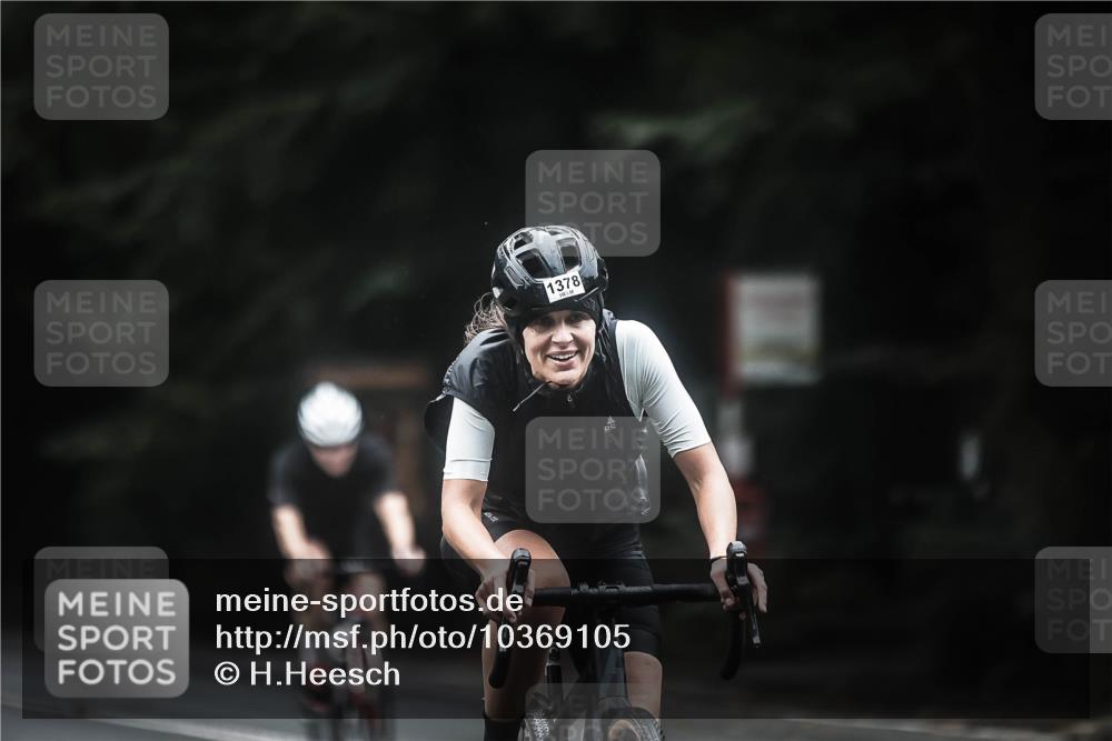 13.09.2026 - Stadtparktriathlon H.Heesch http://msf.ph/oto/10369105 13.09.2026 13:20:59 Radfahren 1218, 1220, 1346, 1378, 1402, 1404, 1436 meine-sportfotos.de