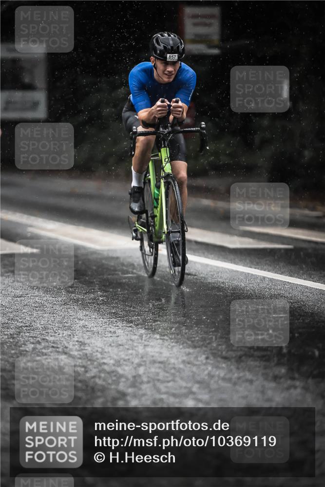 13.09.2026 - Stadtparktriathlon H.Heesch http://msf.ph/oto/10369119 13.09.2026 12:04:22 Radfahren 763, 785, 828, 857, 923, 964, 1036 meine-sportfotos.de
