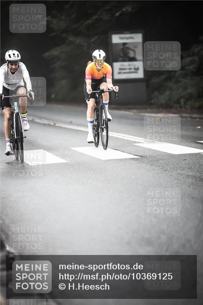 13.09.2026 - Stadtparktriathlon H.Heesch http://msf.ph/oto/10369125 13.09.2026 10:18:30 Radfahren 212, 251, 258, 276, 279, 359, 389 meine-sportfotos.de
