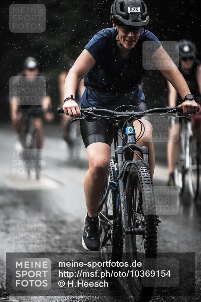 13.09.2026 - Stadtparktriathlon H.Heesch http://msf.ph/oto/10369154 13.09.2026 12:04:23 Radfahren 763, 785, 828, 857, 923, 964, 1036 meine-sportfotos.de