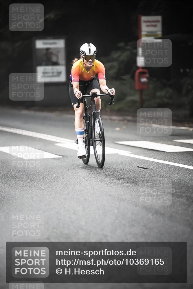13.09.2026 - Stadtparktriathlon H.Heesch http://msf.ph/oto/10369165 13.09.2026 10:18:31 Radfahren 212, 251, 279, 359, 389, 444 meine-sportfotos.de