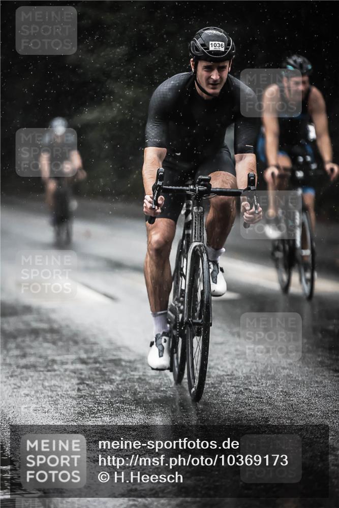13.09.2026 - Stadtparktriathlon H.Heesch http://msf.ph/oto/10369173 13.09.2026 12:04:24 Radfahren 763, 785, 828, 857, 923, 962, 964, 1036 meine-sportfotos.de