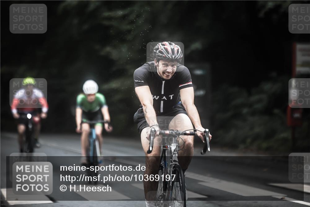 13.09.2026 - Stadtparktriathlon H.Heesch http://msf.ph/oto/10369197 13.09.2026 13:21:08 Radfahren 1369, 1384, 1402, 1404, 1506 meine-sportfotos.de