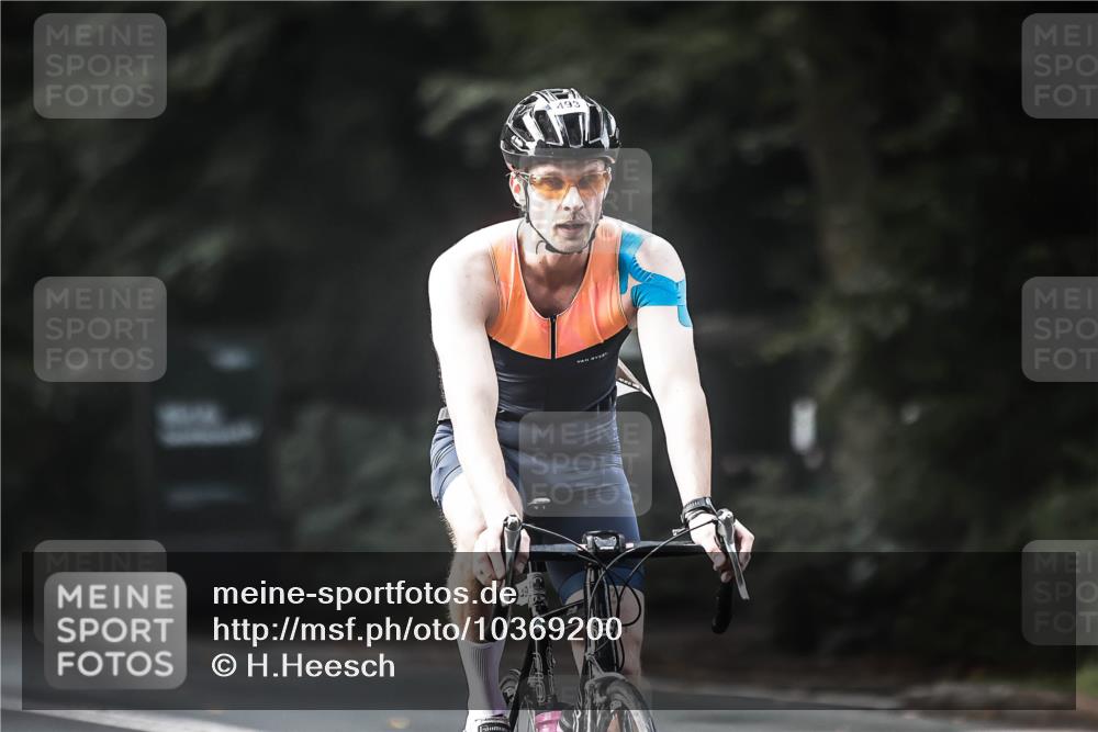13.09.2026 - Stadtparktriathlon H.Heesch http://msf.ph/oto/10369200 13.09.2026 10:47:40 Radfahren 415, 470, 489, 493, 498, 506, 561 meine-sportfotos.de