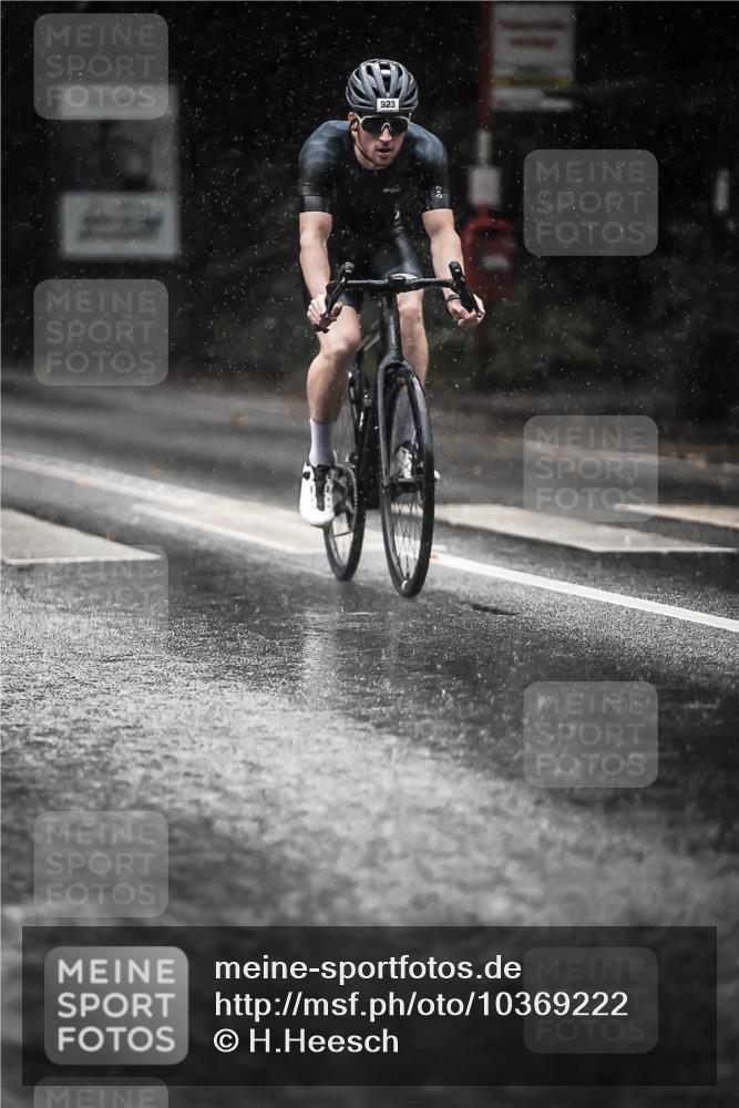 13.09.2026 - Stadtparktriathlon H.Heesch http://msf.ph/oto/10369222 13.09.2026 12:04:26 Radfahren 763, 785, 828, 857, 923, 962, 964, 1036 meine-sportfotos.de